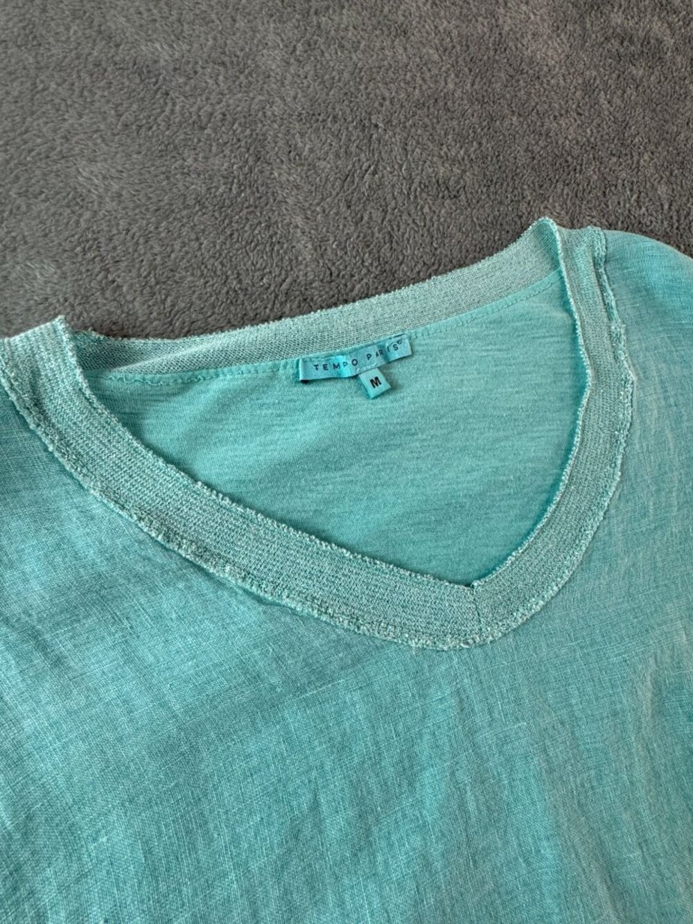 Tempo Paris 100% Linen Light Blue Tunic Top Metallic Trim Made in Italy M - Picture 3 of 7